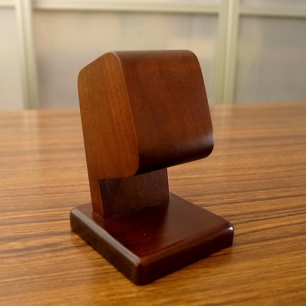 Toyooka Craft Watch Stand SC81