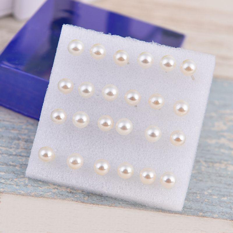 

Коробка Мода Стразы Черная Свежая Пластиковая Игла