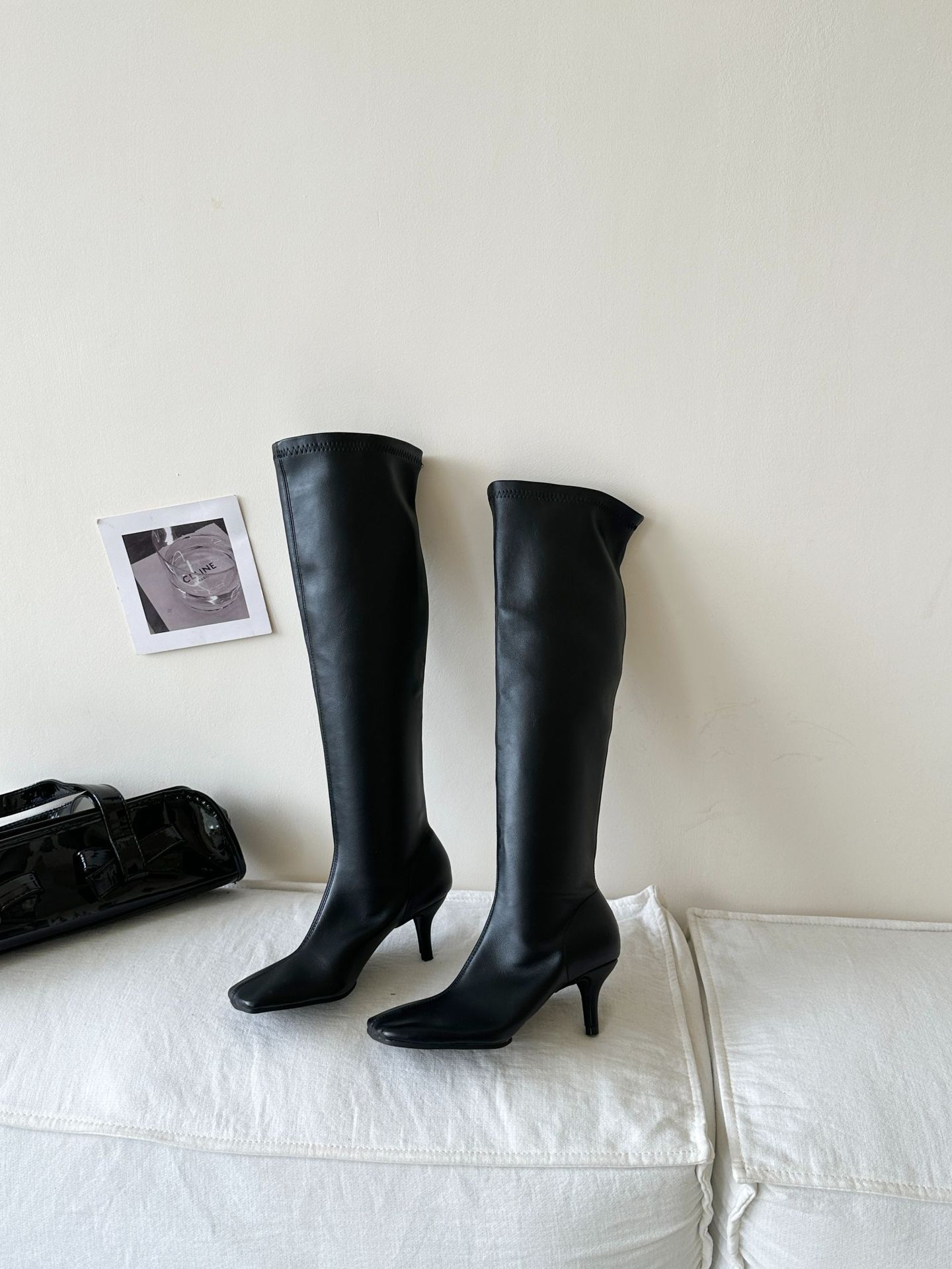 

2025 autumn new square head thin heel high heel temperament thin French fashion sexy stacking boots boots 35