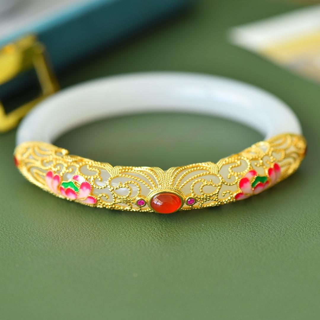 

Браслет с инкрустацией из натурального нефрита Jinsi, модный браслет с изумрудом и подвесками, женский подарок 56-58MM