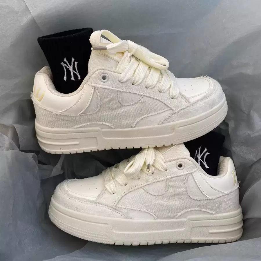 Niche Chic Broken Wind Platform Bread Shoes Women Versatile Skateboard Shoes Increase Student Women