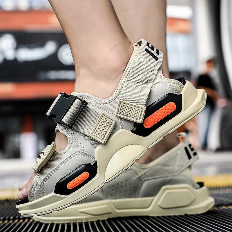 Summer New Ins Guochao High-top Cool Slippers Men's Casual Wear Heightened Thick Bottom Vietnam Daddy Rome Beach