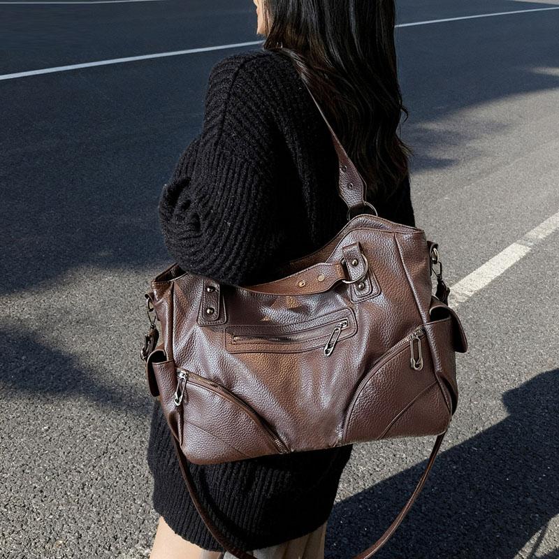 New Trend Niche Super Cool Motorcycle Crossbody Bag Large Capacity Multi Pocket Tote Bags 2026 Hot Sale Versatile Shoulder Bag