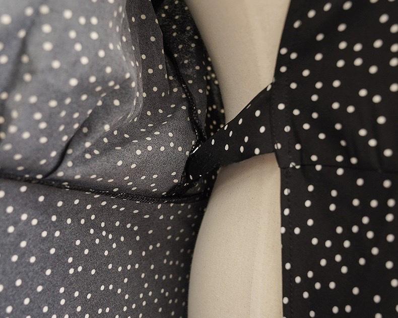 Women's Petite French Polka Dot V-Neck Long-Sleeve Belted Dress - Short Skirt for Spring & Autumn.