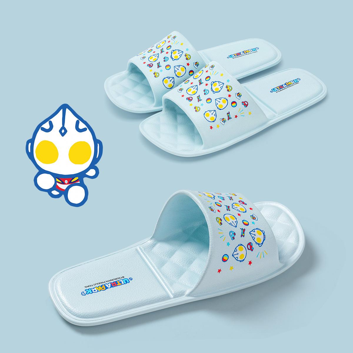 

Принтованные детские тапочки для девочек летние домашние нескользящие для ванной бани 2025 новые крутые тапочки для родителей и детей женские 33-35