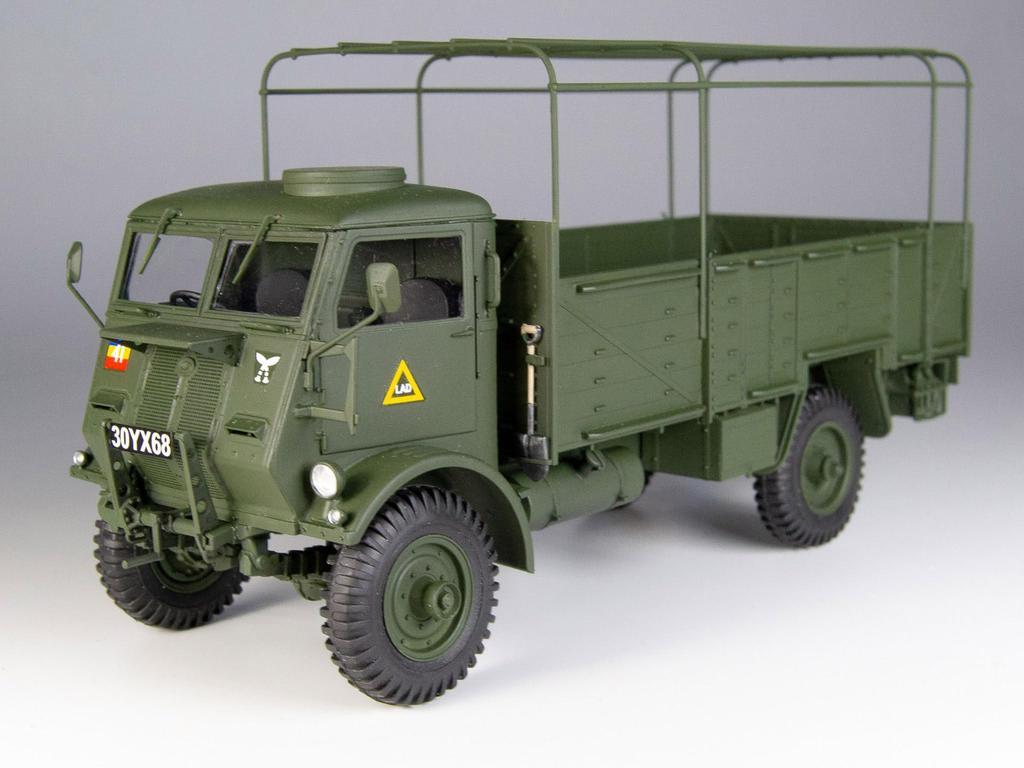 ICM WWII British Army Ford Truck Plastic Model Kit 35507 1/35 W.O.T.6