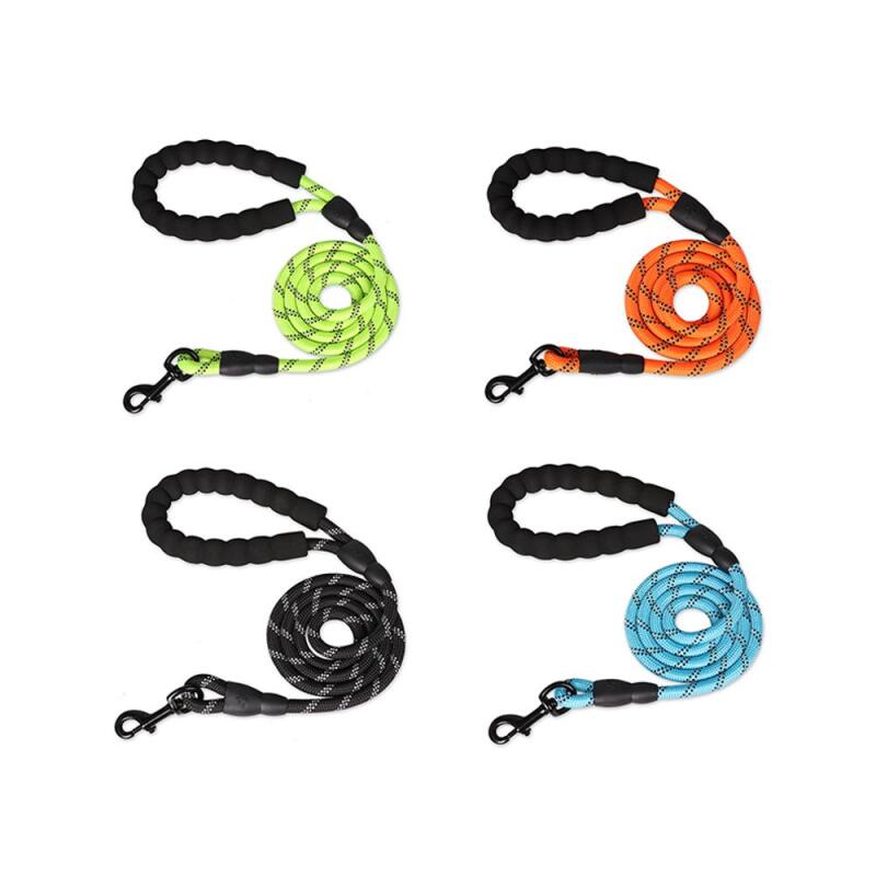 

1 safety leash for medium to large dogs (choose one color) Orange