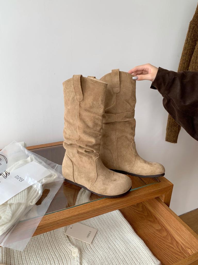 2025 New Sense Design Retro Versatile But Knee Boots Women's Inner Height Increase and Thin Pleated Knight Boots