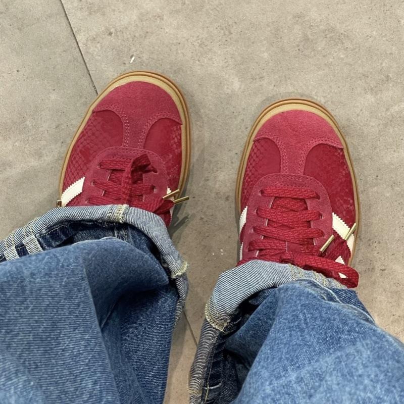 Star with the Same Year of the Snake Limited Red and White Three-layer Retro Platform German Training Shoes Women's Sports and Leisure Heightening Bo