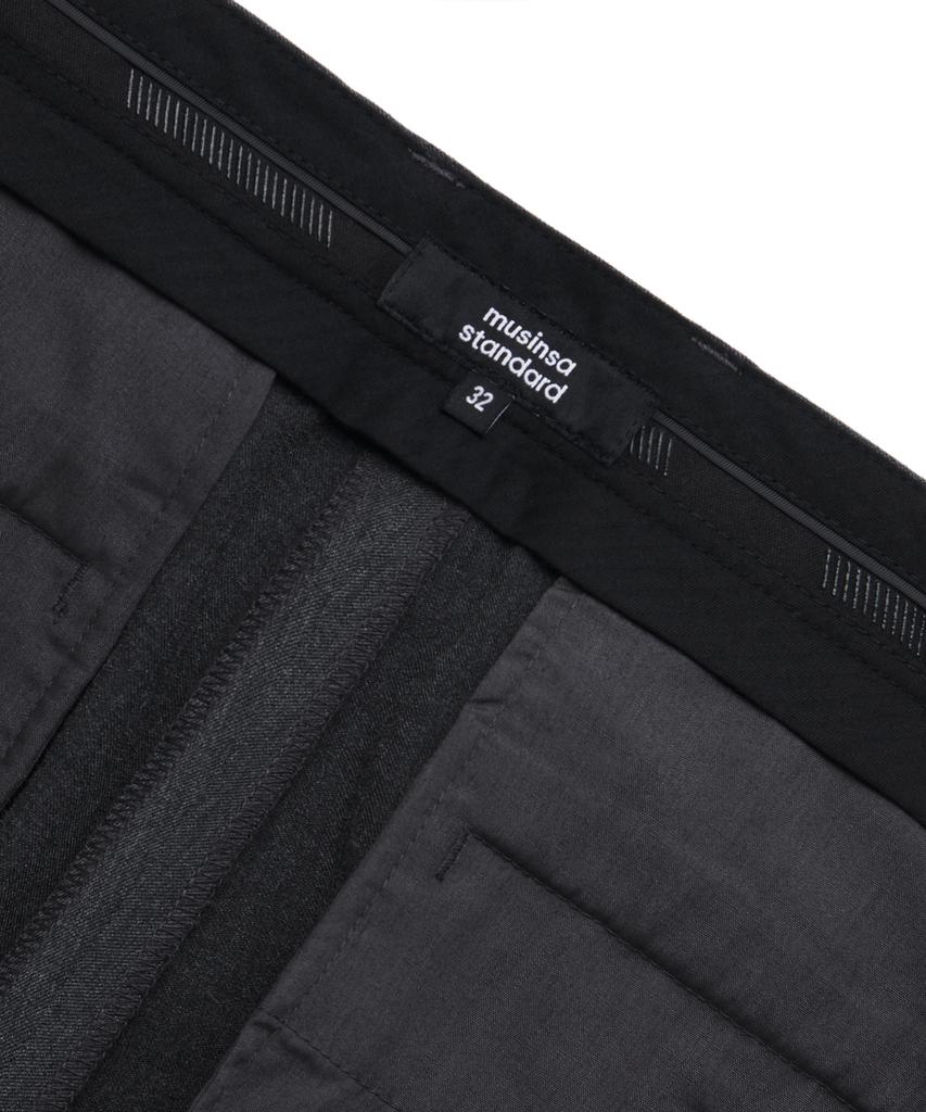 MUSINSA STANDARD Skinny Hidden Elastic Waist Crop Slacks [Charcoal Gray]