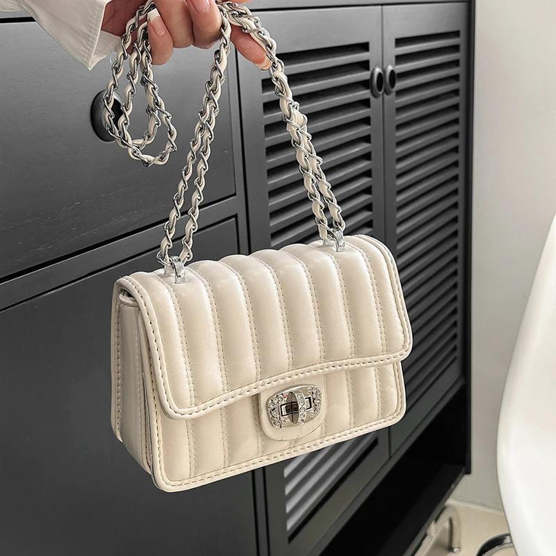 Versatile Crossbody Bag for Women Quilted Bag Versatile Shoulder Bag Classic and Elegant Small Square Fragrance Style