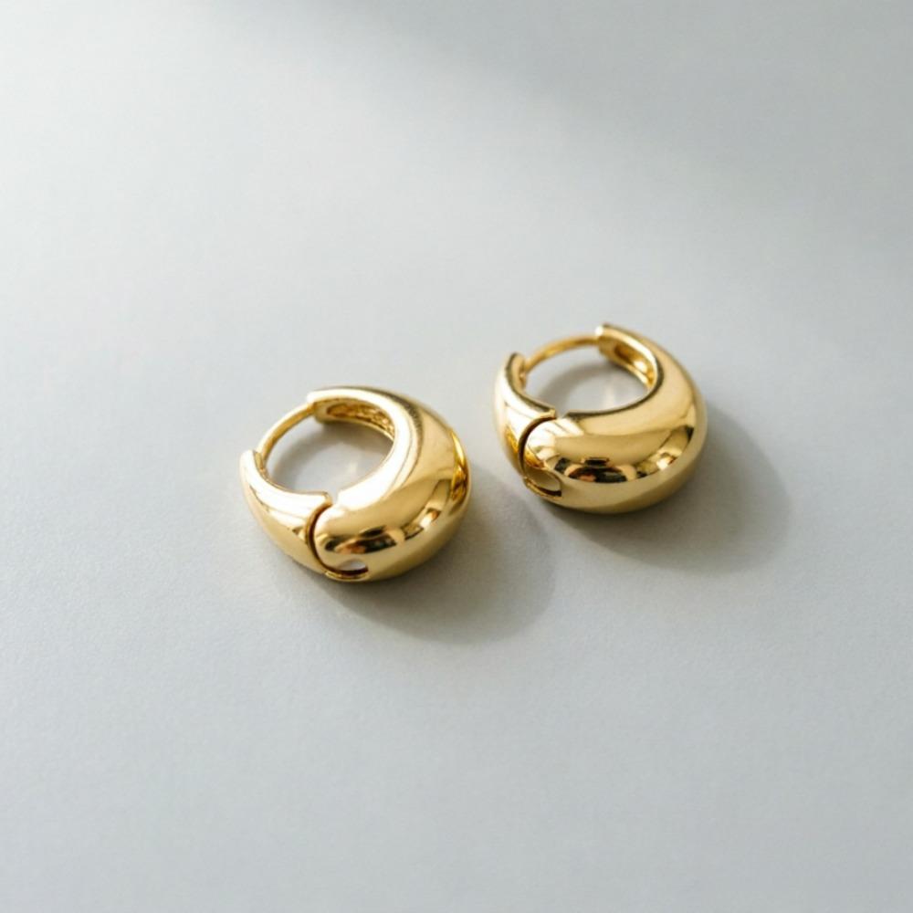 Punk Oval Smooth Metallic Geometric Hoop Earrings Minimalist Style U-shaped Ear Buckle Daily Life Fashion Jewelry Accessories