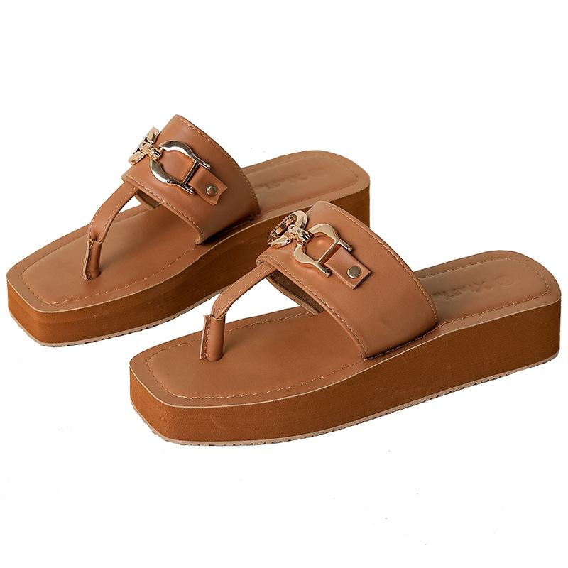 Slippers women's summer wear new fashionable breathable flip-flops slope heel square head pinch sandals slippers