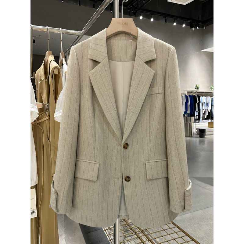 

Винтажный костюм в полоску в нишевом стиле для весны и осени, верхняя одежда