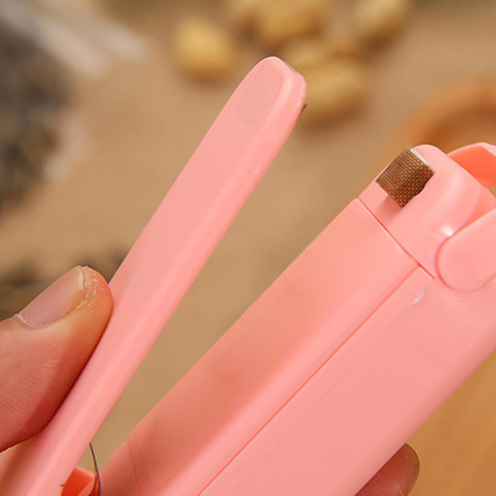 Sealer Household Sealing Machine Handheld Portable Plastic Packaging Kitchen Sealer