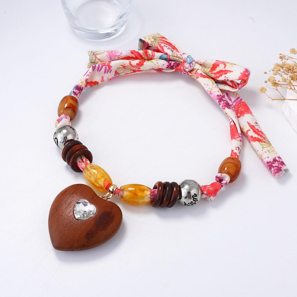 European and American Simple Fashion Ribbon Beaded Tether Type Wood Exaggerated Love Pendant Necklace Versatile Casual Woman