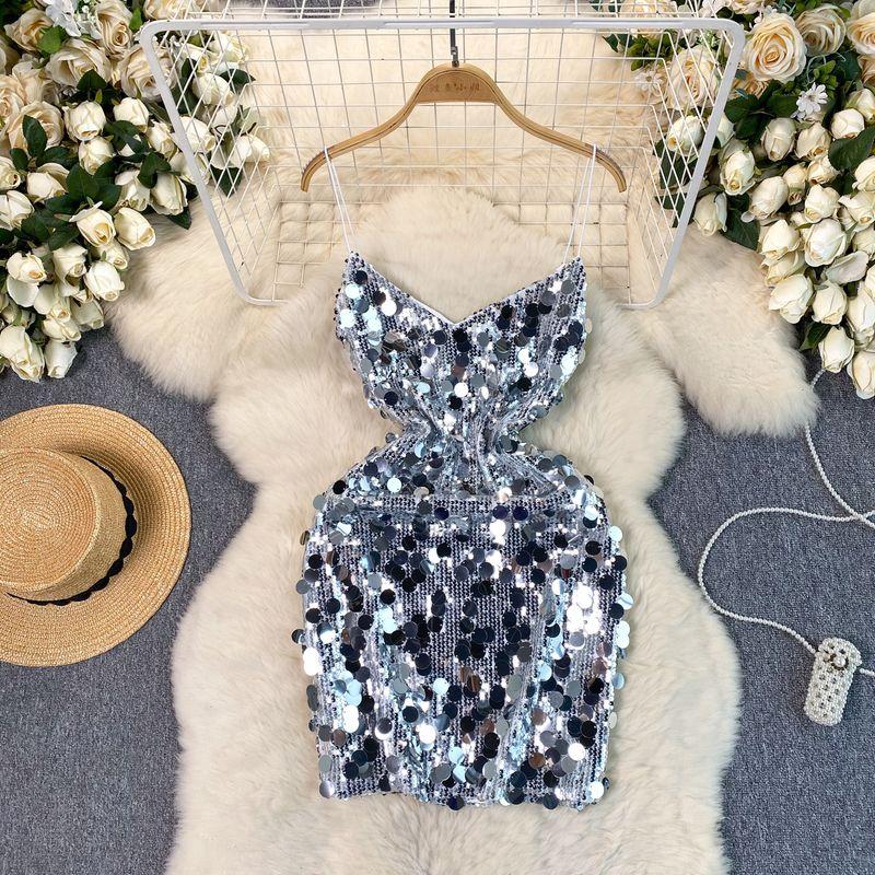 

Вечеринка-собрание по случаю дня рождения Маленькое платье Женское формальное платье Классное Изысканное Светская львица Элегантное Платье с пайетками и бархатом на бретелях-спагетти Silver S