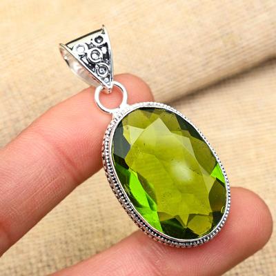 Peridot Gemstone Handmade 925 Solid Sterling Silver Jewelry Exquisite Pendant For Women