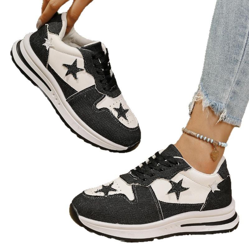 Women's Wide Width Fashion Sneakers with Star Design Breathable Casual Shoes for Fall, Comfortable Athletic Walking Shoes In Extended Sizes