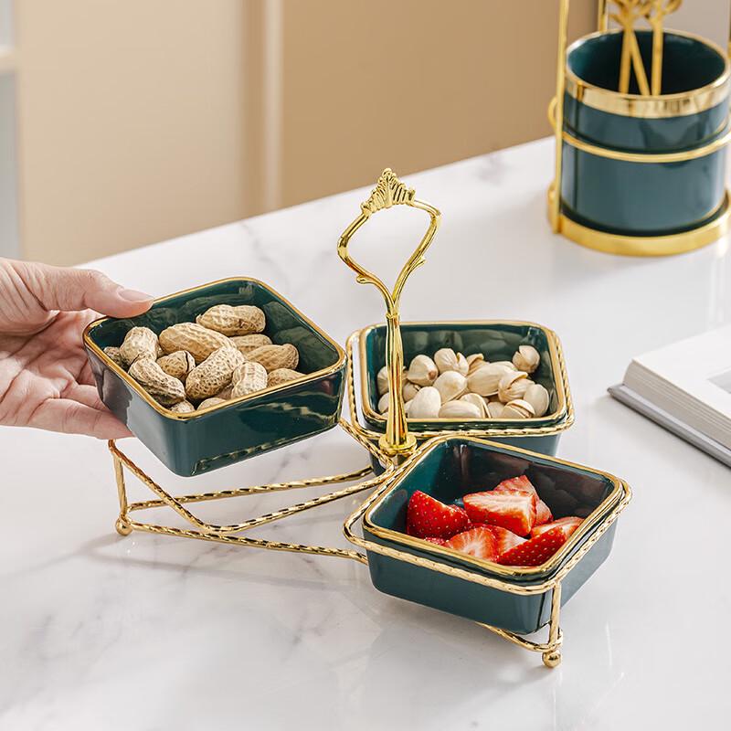 JingQingFu Portable Ceramic Divided Snack Plate with Lid