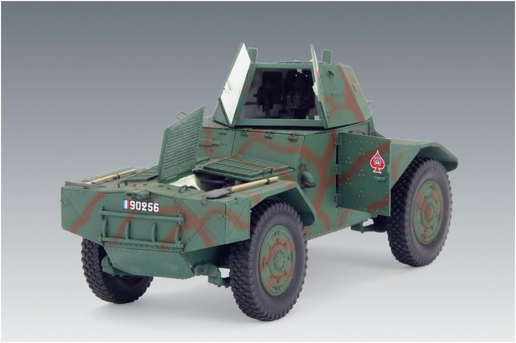 ICM 1/35 French Panhard AMD-35 178 Armored Car Plastic Model