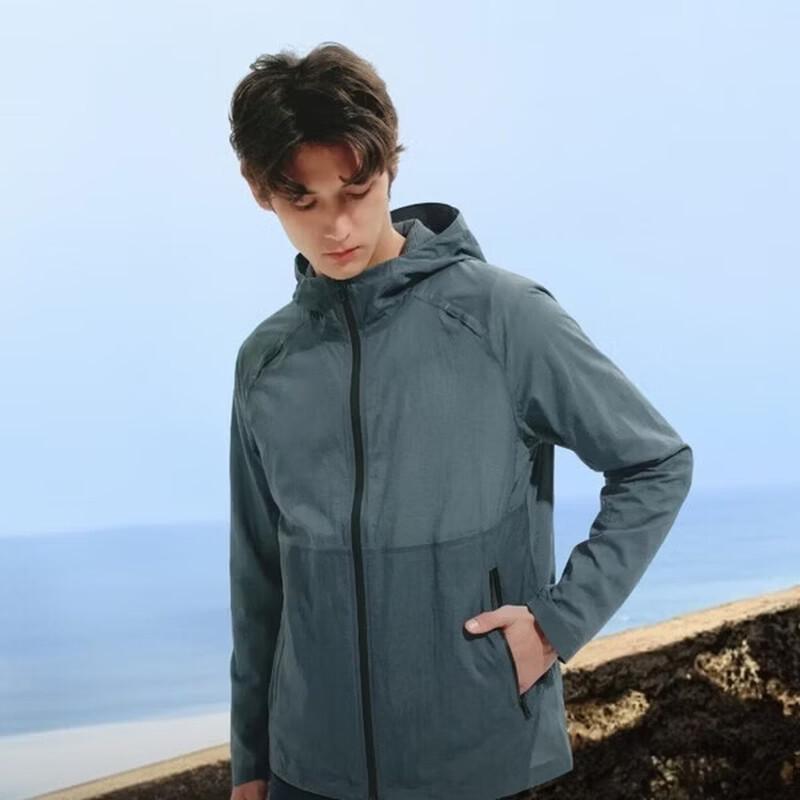 Bosideng Men s Lightweight Outdoor Hooded Jacket