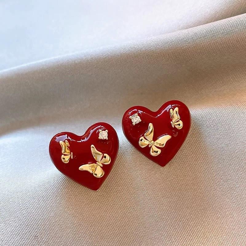 

Элегантные серьги-сердечки из ангоры красного цвета: Позолота из настоящего золота с бриллиантами - Идеально для праздничных мероприятий