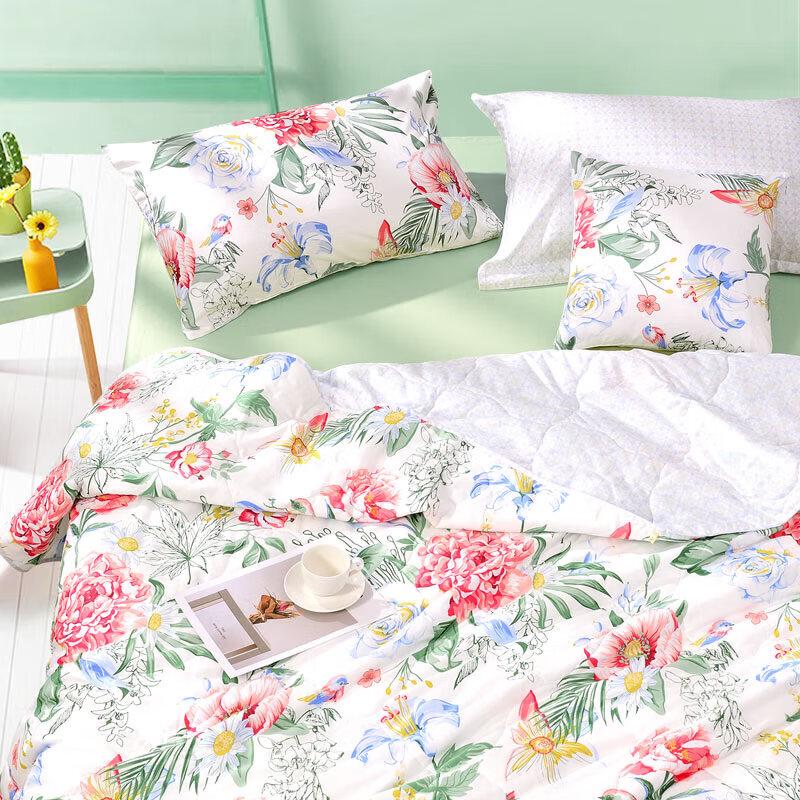 FUANNA 7-Hole Antibacterial 80% Cotton Summer Quilt