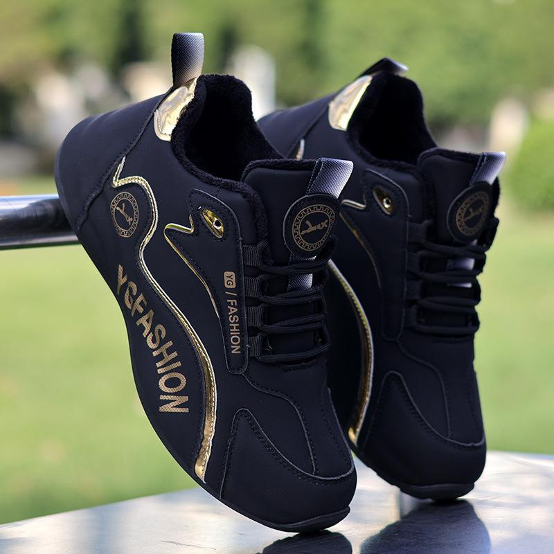 

Men s shoes, four-season leather waterproof sports shoes, non-slip travel shoes, versatile and trendy men s casual shoes 44