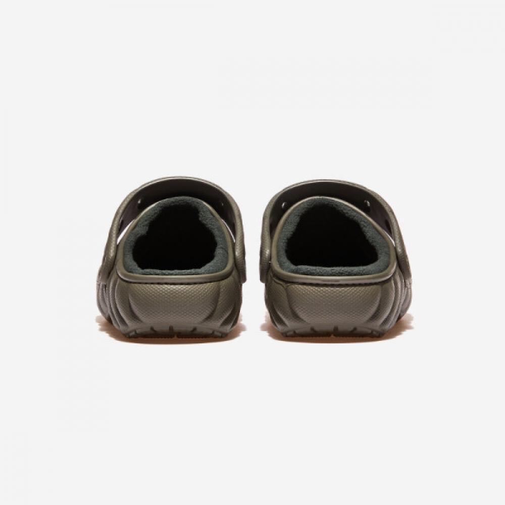 Crocs Classic Over Puff Clog