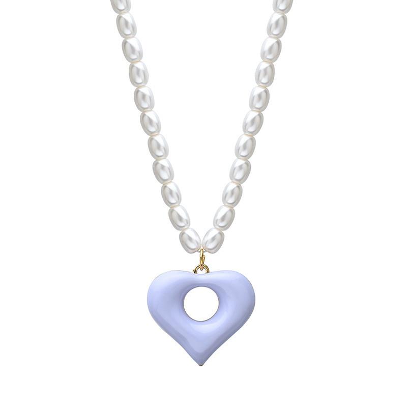 Elegant Korean Style Cream Heart Pearl Necklace For Women With Sweet Romantic Design