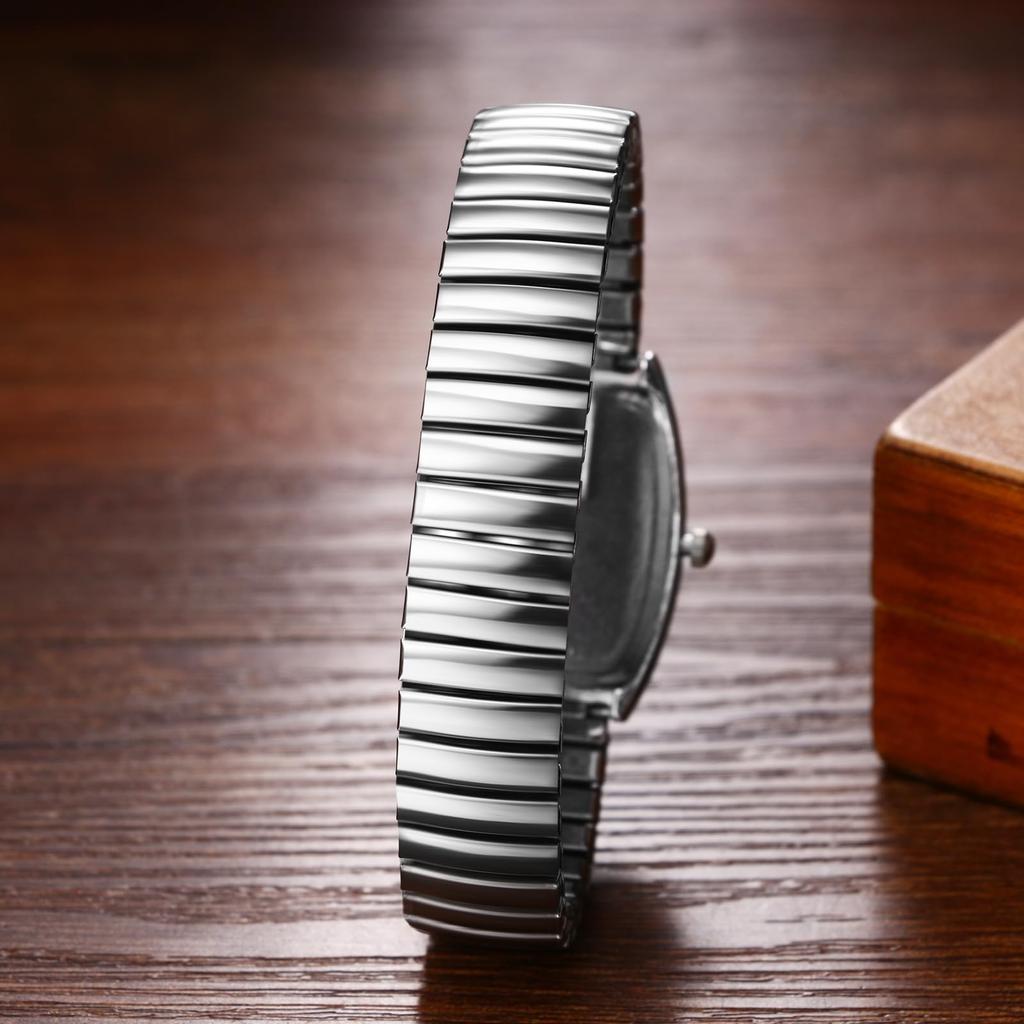 Einfache und stilvolle quadratische Uhr für Damen mit römischer Analoganzeige und Wochentag, Einheitsgröße, antikes Quarz-Modeaccessoire, perfektes Geschenk für oder Liebhaber