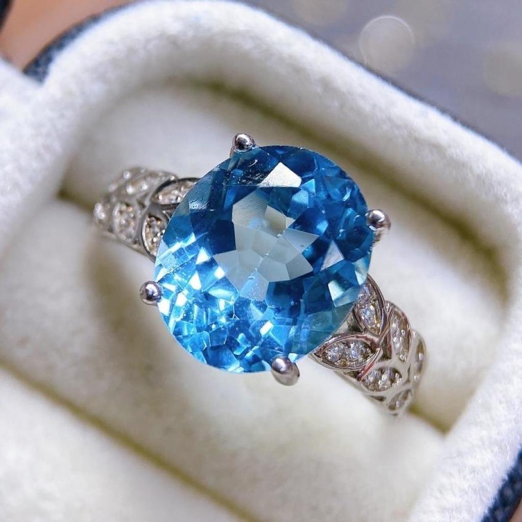 Natural Blue Topaz European & American Style 925 Silver Ring