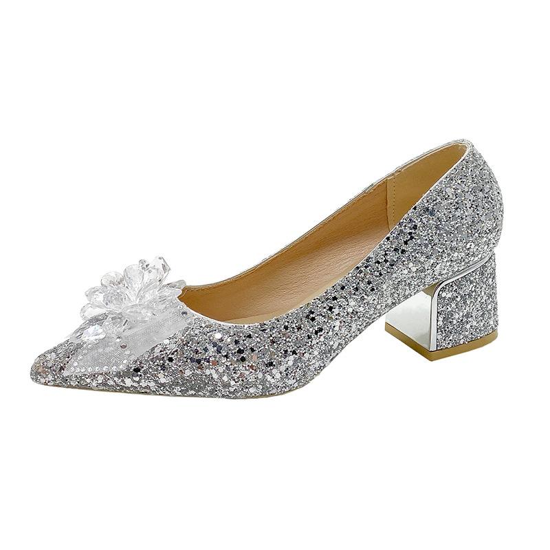 Large size Chinese wedding shoes bridal shoes new crystal sequined wedding show heel pointed single shoes