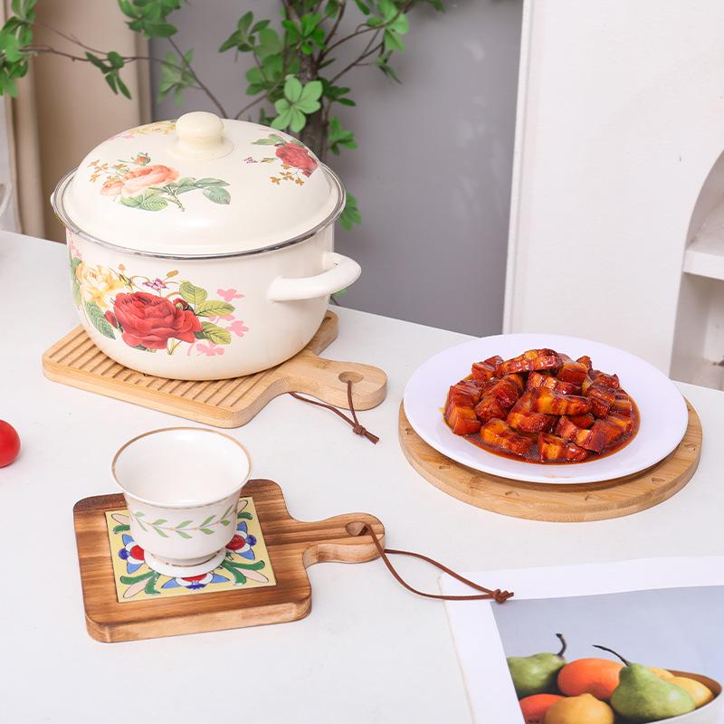 Retro Insulated Wooden Placemat for Pots and Plates, Flower Tile Design