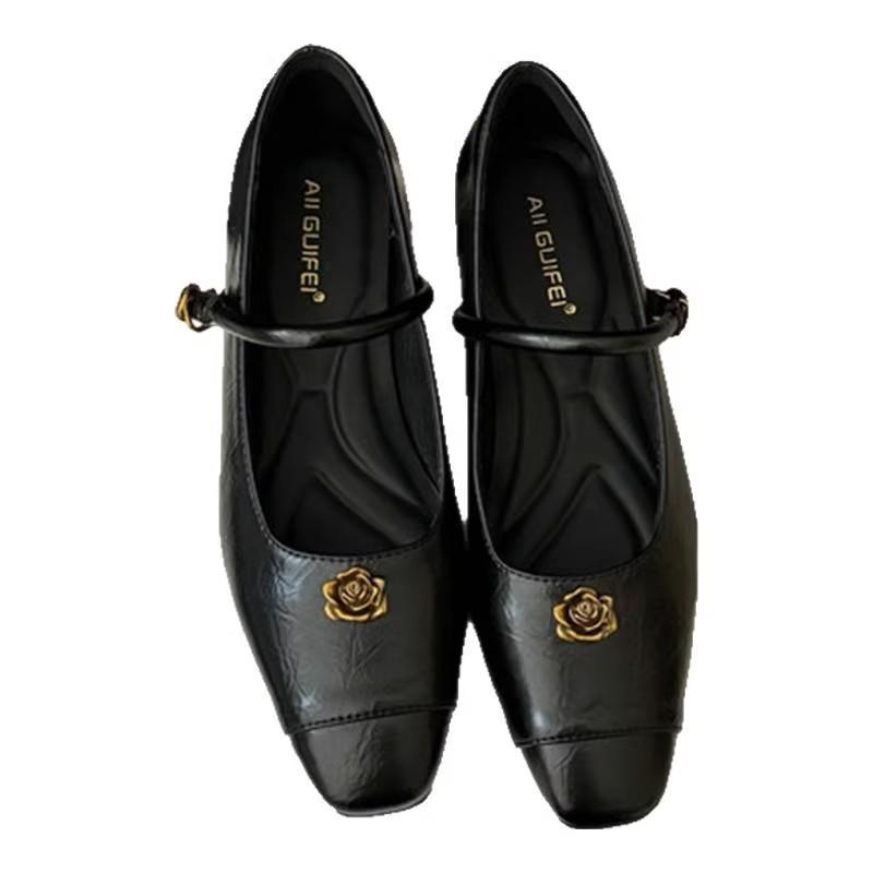 Inner Height Increase Small Fragrant Wind Single Shoes Women's 2025 Spring New Square Head Small Leather Shoes One-word Buckle Camellia Mary Jane Sho