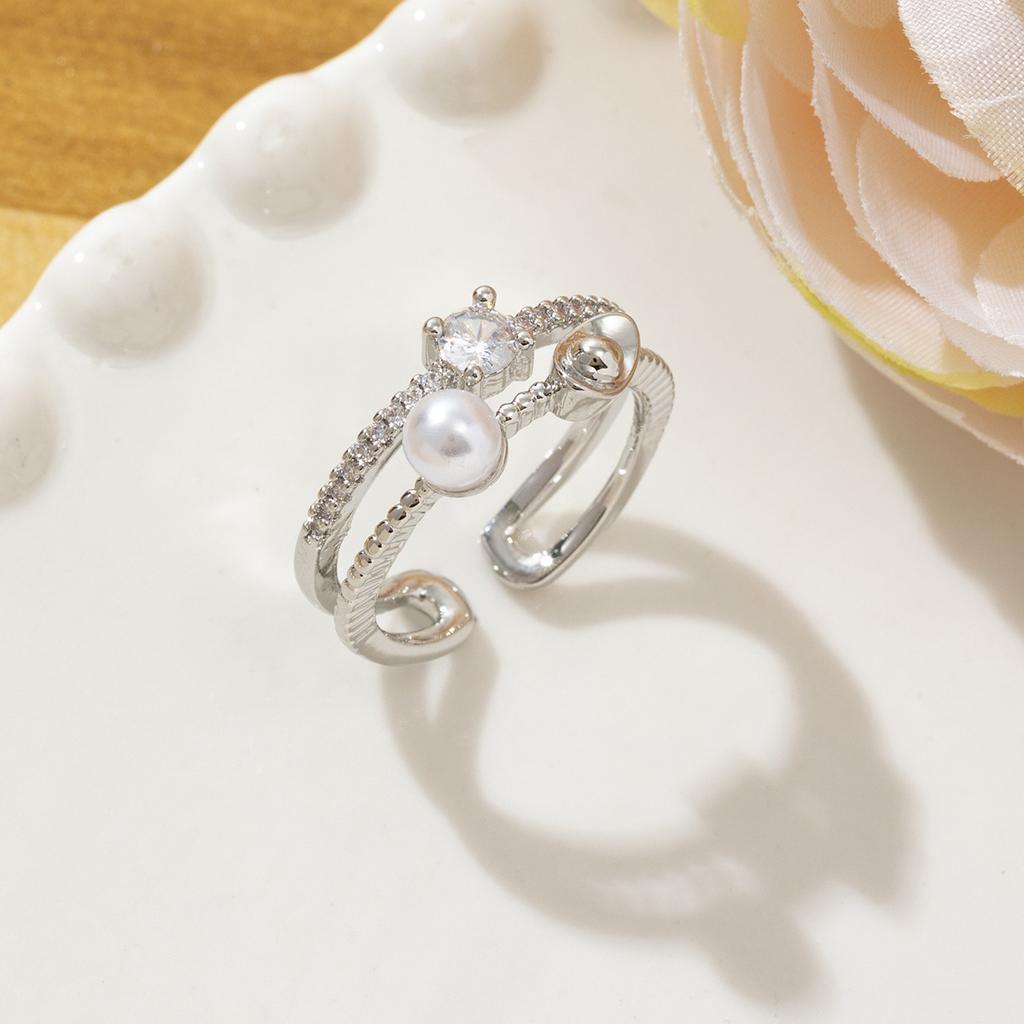 Fashion Design, Pearl Open Ring, Women's Light Luxury, Elegant and High-end Temperament, Full of Diamonds, Zircon Ring.