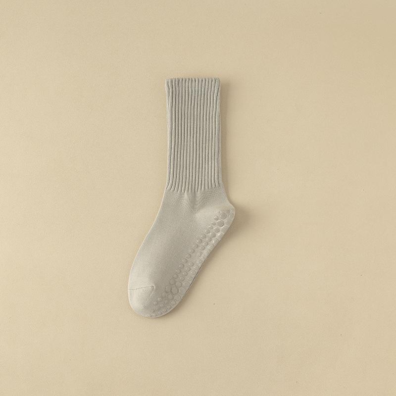 Women's Mid-Calf Seamless Anti-Slip Yoga & Pilates Socks