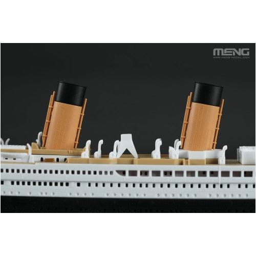 Meng Model 1/700 Titanic Luxury Cruise Ship Pre-Colored Plastic Model MPS008