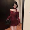 One-Shoulder Lavender Halter Dress - Trendy Autumn/Winter Hip-Hugging Style with Long Sleeves.