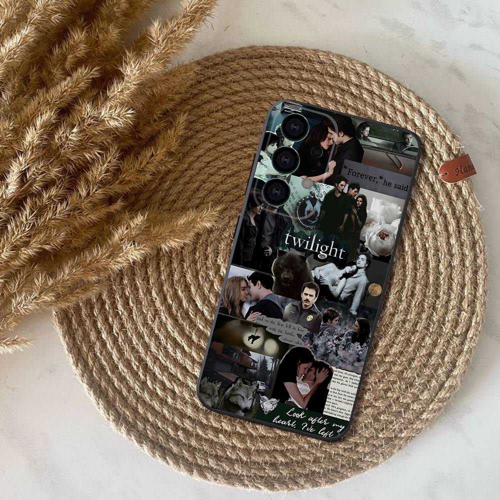 Team Edward Jacob T-Twilight Phone Case For Samsung S25,S24,S21,S22,S23,S30,Ultra,S20,Plus,Fe,Lite,Note,10,9,5G Black Cover