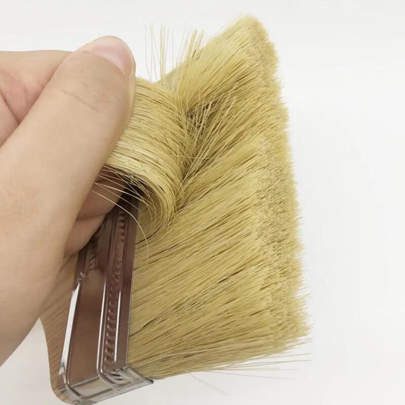 Puke Wooden Handle Boar Bristle Paint Brush
