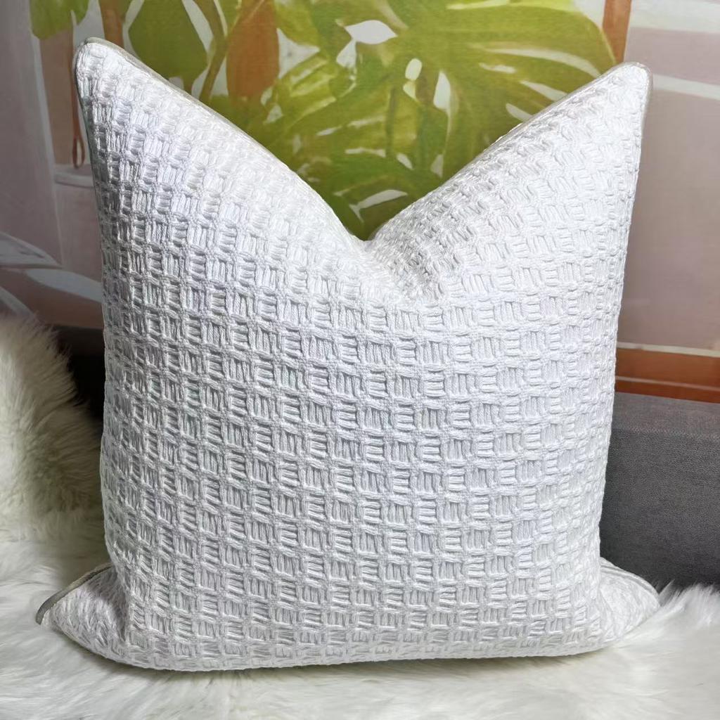 Custom Luxury Hotel Throw Pillow Cushion Cover Velvet Fabric Woven Animal Printing Soft Living Textured Black White Piping