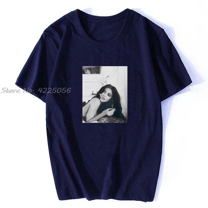 Jenner Smoking T Shirt Unisex Gift Print Fashion Unisex Cotton Tshirt Tees Streetwear