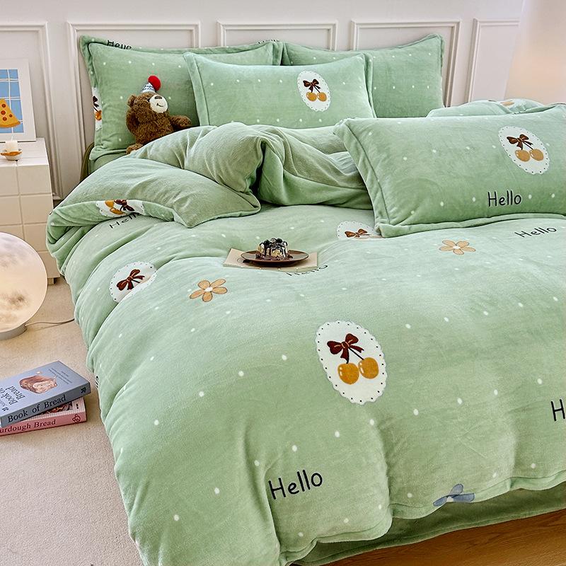 Thickened Milk Fleece Printing Four-Piece Set, Fleece Warm Coral Fleece Skin-Friendly Student Dormitory