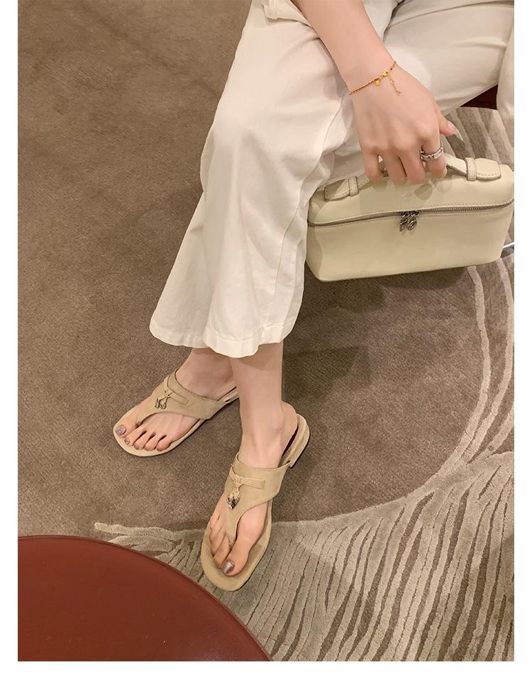 [] lp wife drag~ metal buckle tassel toe flat bottom herringbone cool slippers women wear summer