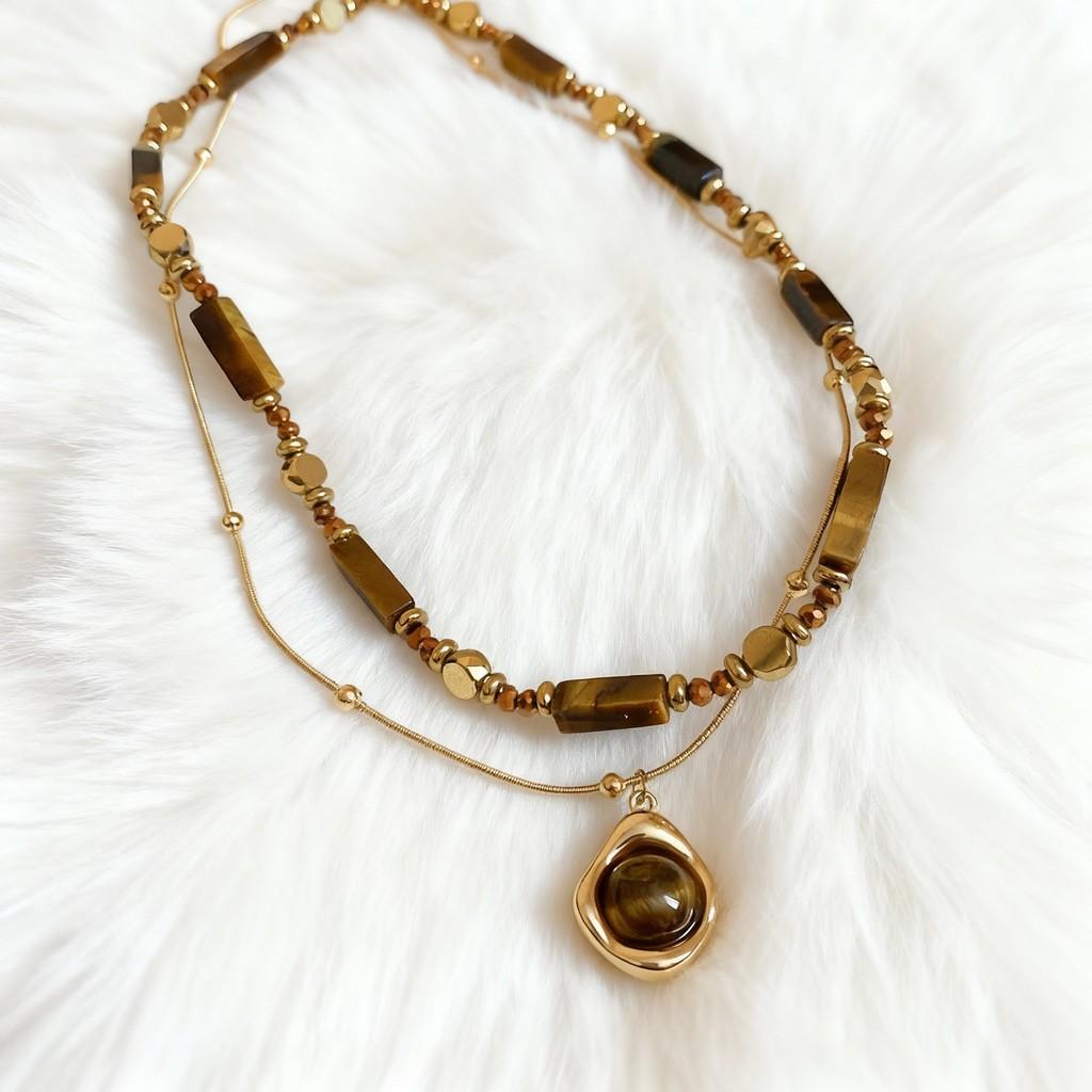 Tiger Eye Beaded Necklace With Geometric Shape Steel Pendant For Elegant Casual Attire