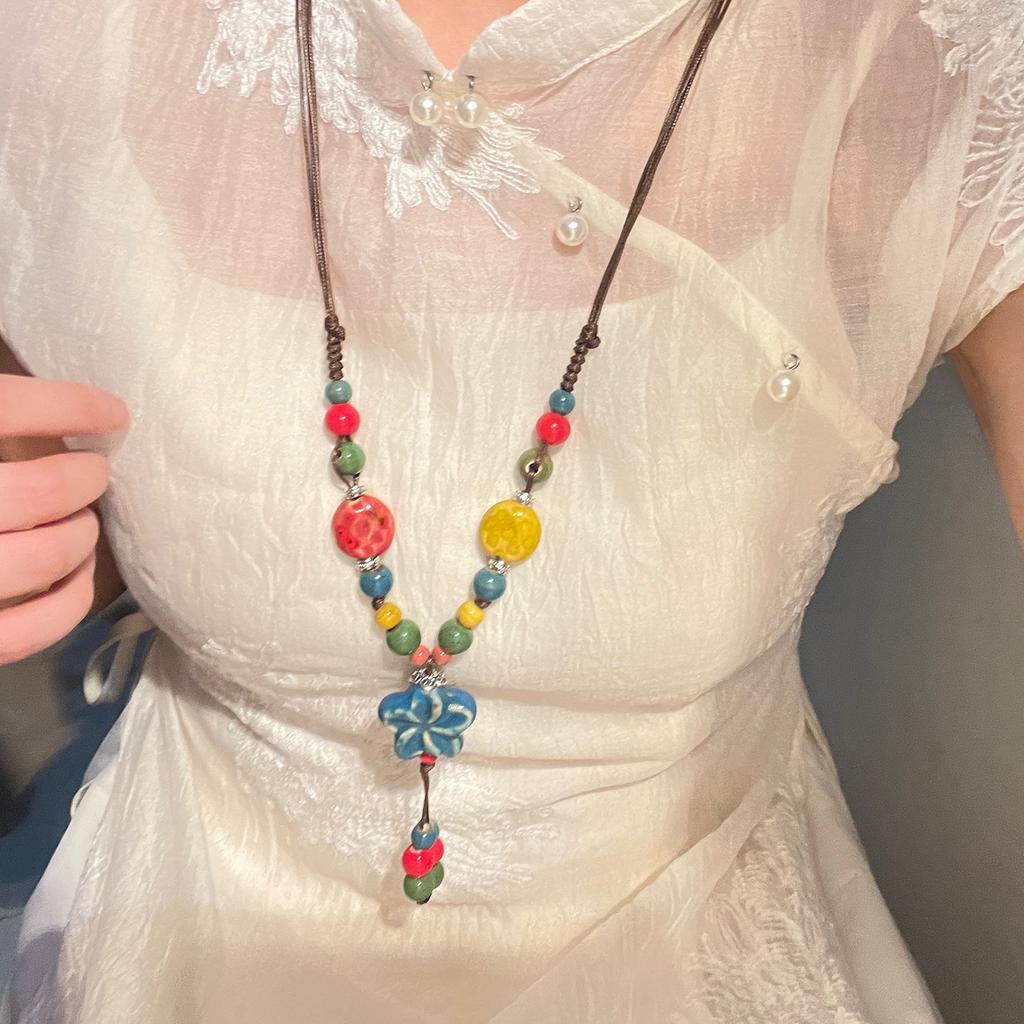 Painted ceramic fish necklace, Bohemian style woven rope necklace, women's vintage high-end beaded clavicle chain