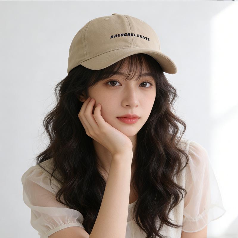 Versatile Street Couple Show Face Small Visor Casual Retro Cap Men