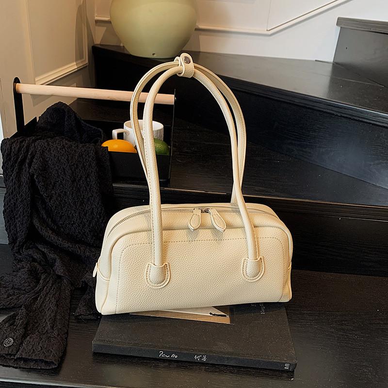 IELGY Underarm Bowling Bag Simple Shoulder Commuter Handbag